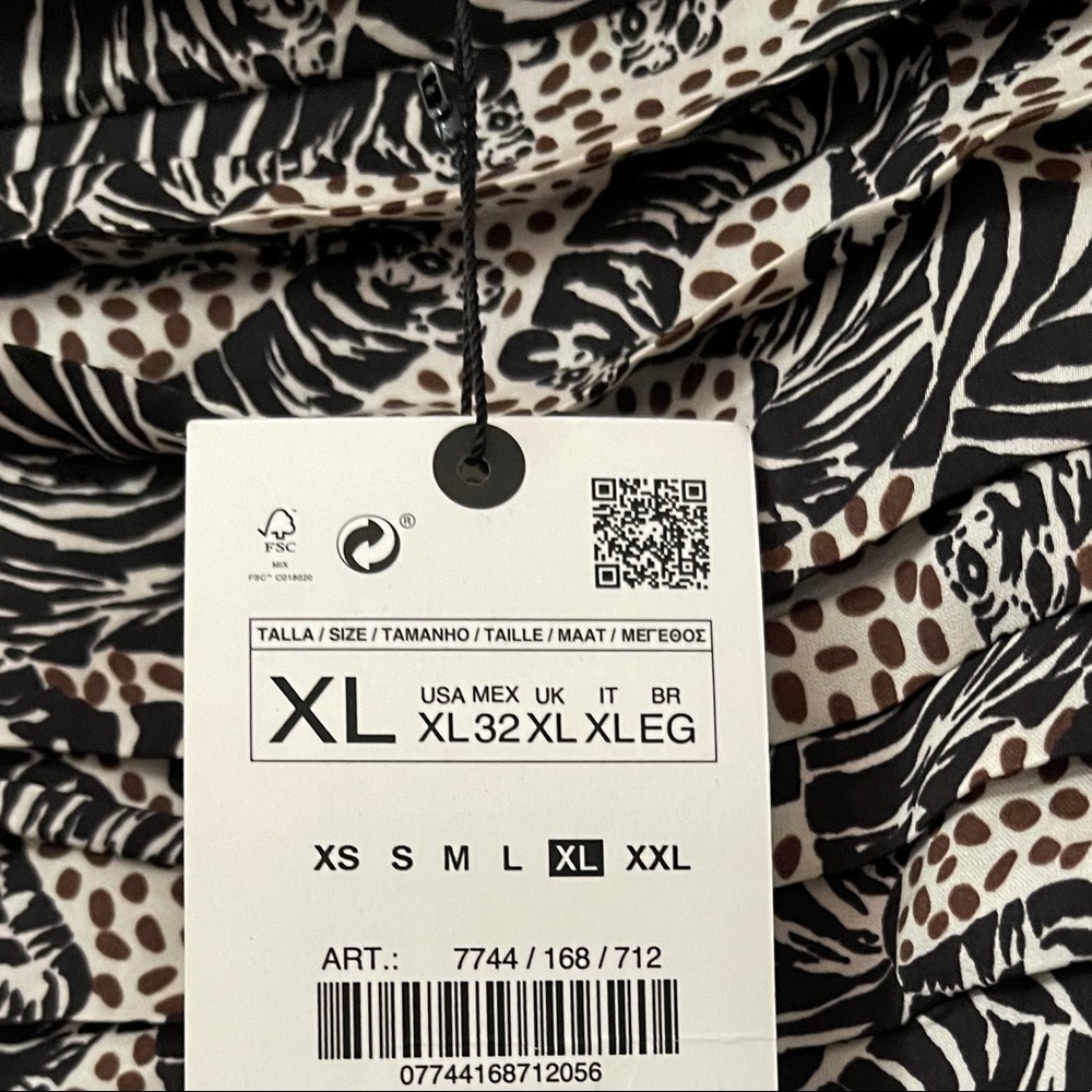 ZARA ANIMAL PRINT MINI SKIRT - Picture 6 of 11